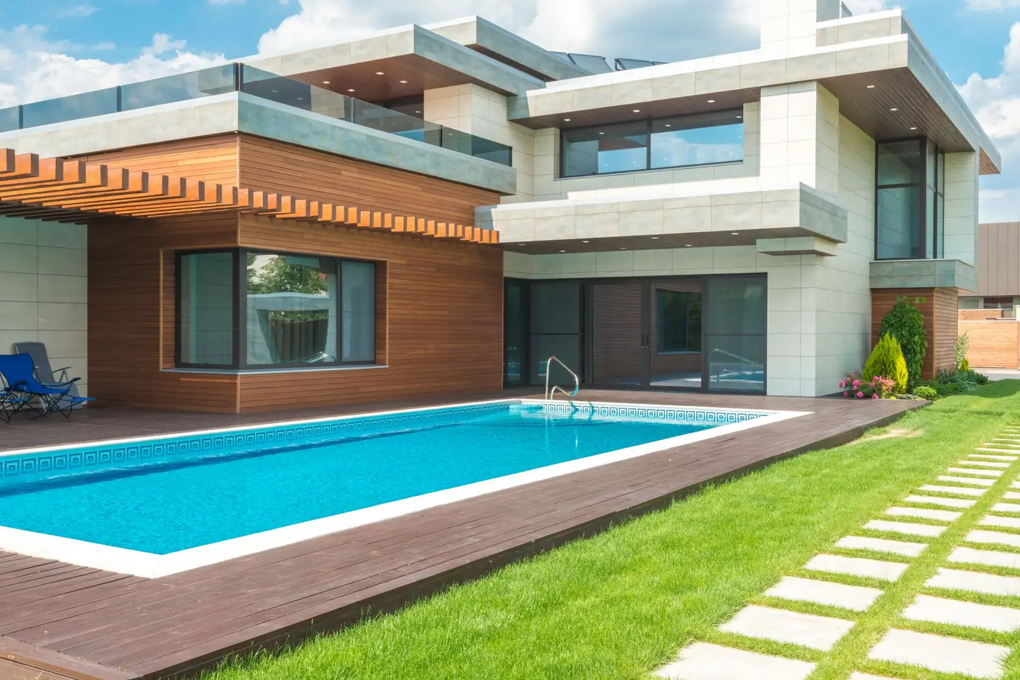 Swimming pool built in Seahampton, NSW